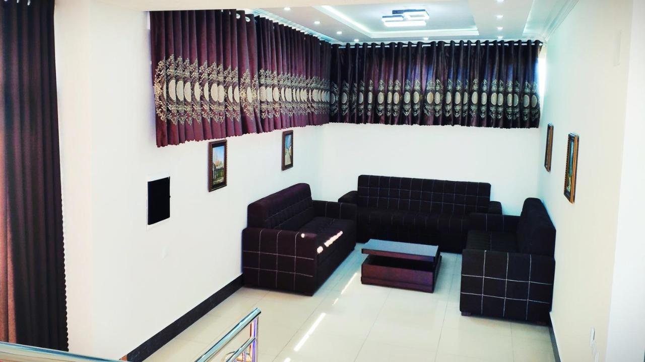 Hotel Buston Chkalovsk Esterno foto